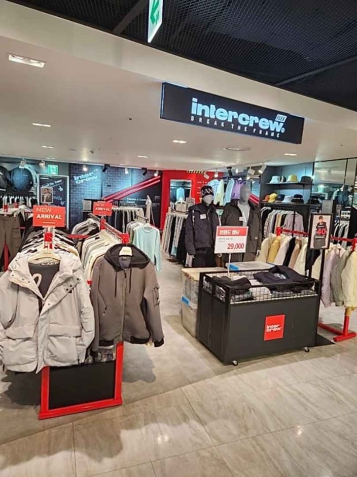 Intercrew - MODA Outlet Chuncheon Branch [Tax Refund Shop] (인터크루 모다 아울렛 춘천점)