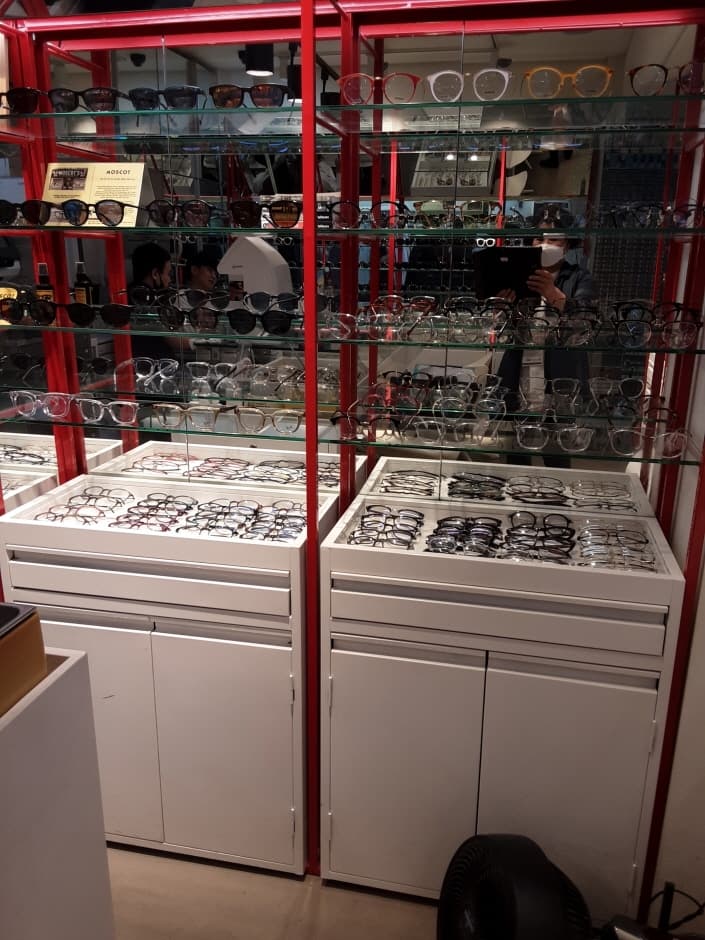 New York Eyewear [Tax Refund Shop] (뉴욕안경)