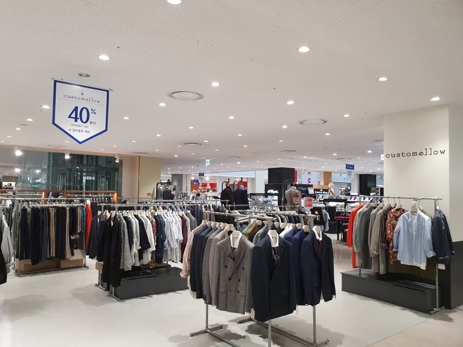 Kolon Customellow - Lotte Gwangmyeong Branch [Tax Refund Shop] (코오롱 커스텀멜로우 롯데광명)