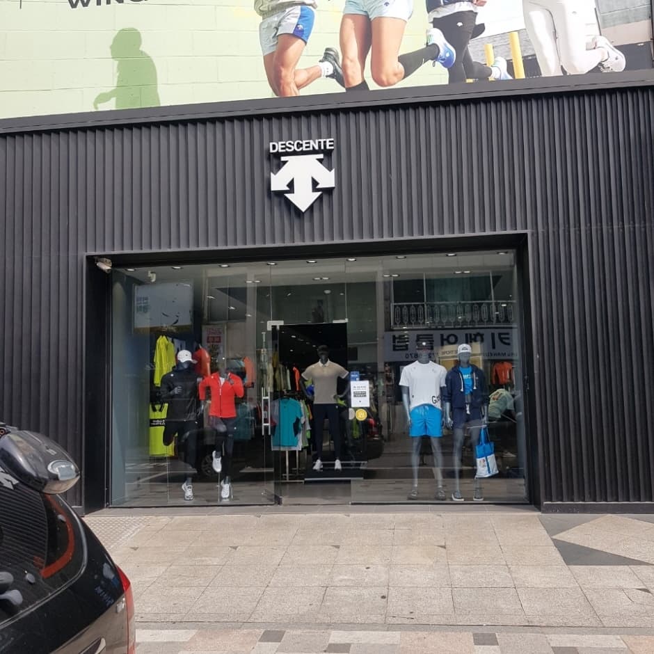 Descente - Incheon Guwol Branch [Tax Refund Shop] (데상트 인천구월)