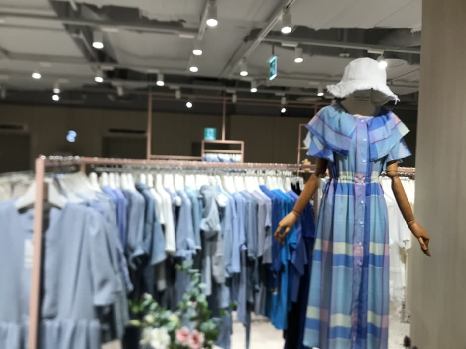 Buru N Judy [Tax Refund Shop] (부루&주디)