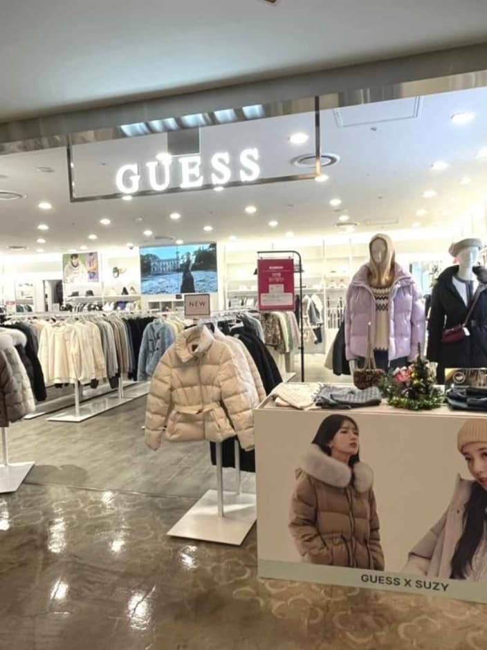 Guess [Tax Refund Shop] (게스)