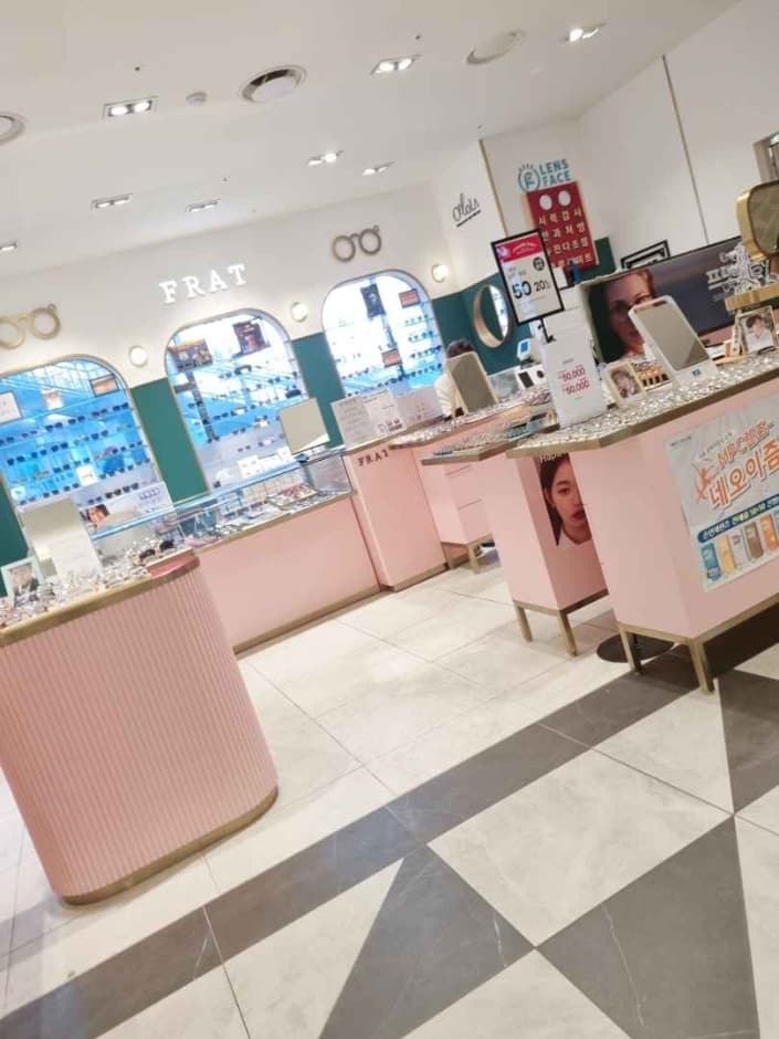 Frat - NC Singuro Branch [Tax Refund Shop] (프랫 nc신구로)