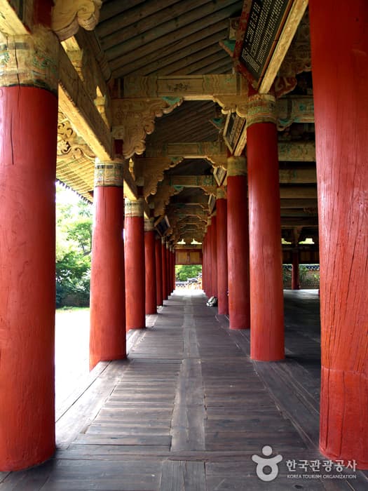 Tongyeong Sebyeonggwan Hall (통영 세병관)