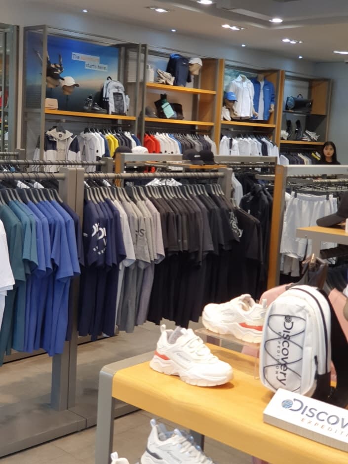 Discovery - Suncheon Jungang Branch [Tax Refund Shop] (디스커버리 순천 중앙점)