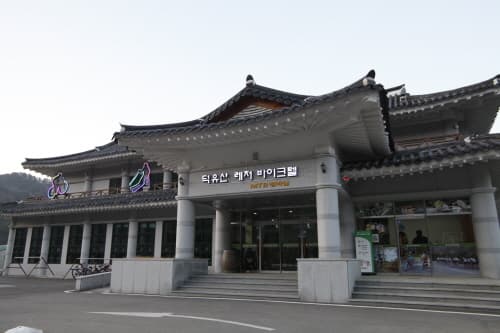 Deogyusan Leisure Biketel (무주 덕유산 레저바이크텔)