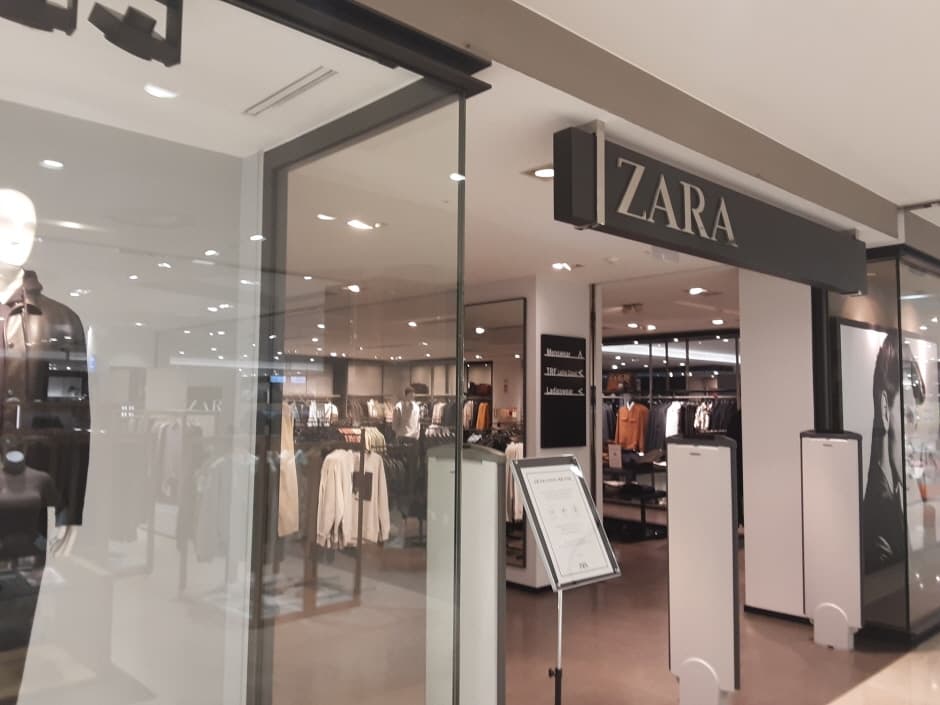 Zara - Lotte Centum City Branch [Tax Refund Shop] (자라 롯데센텀시티점)