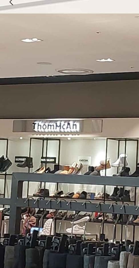 ThomMcAn [Tax Refund Shop] (톰맥캔)