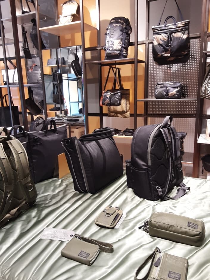 SL Porter - Gangnam Branch [Tax Refund Shop] (SL 포터 강남)