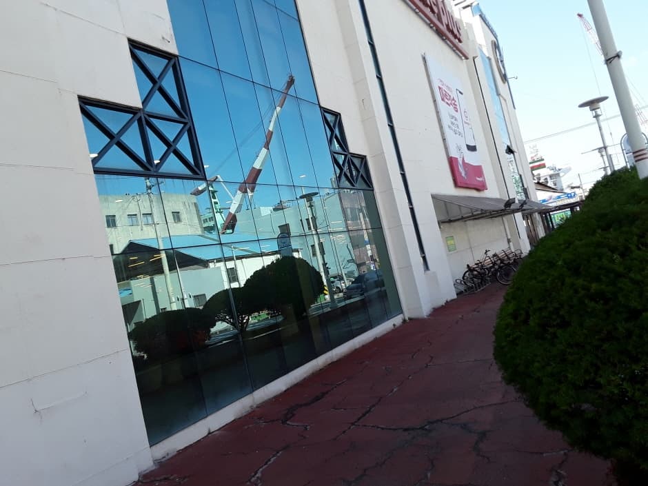 Homeplus - Yeongdo Branch [Tax Refund Shop] (홈플러스 영도)