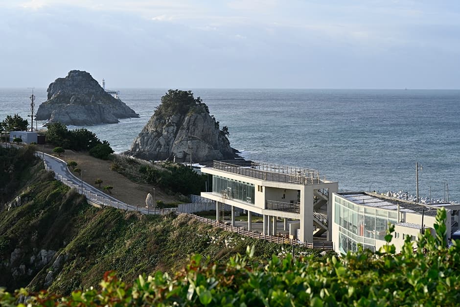 Oryukdo Sunrise Park (오륙도해맞이공원)