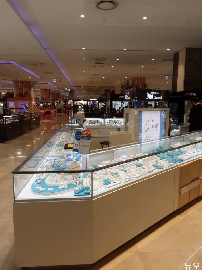 Duo - Lotte Jamsil Branch [Tax Refund Shop] (듀오 롯데 잠실점)