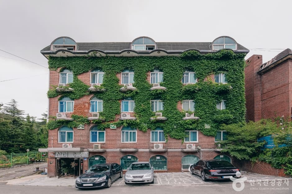 Cho Won Resor tel / 초원리조텔