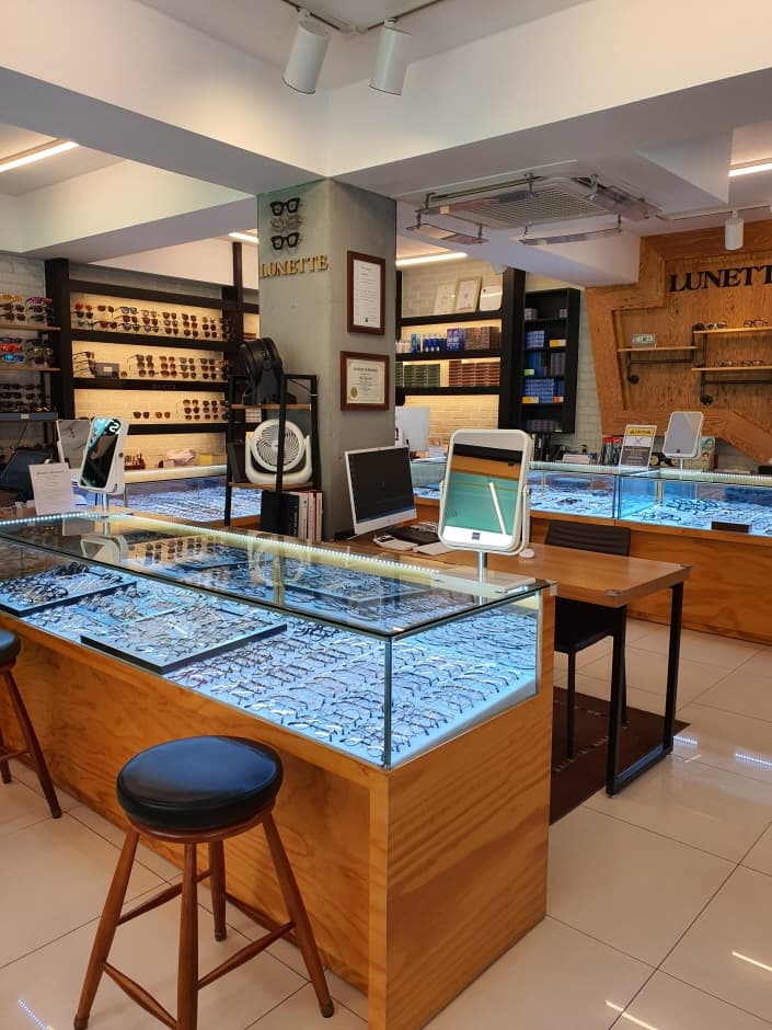 Lunette Eyewear - Mapo Branch [Tax Refund Shop] (루네뜨안경 마포)