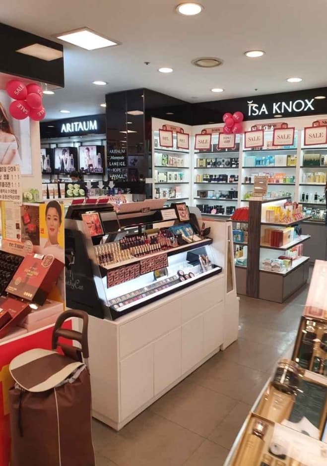 Isa Knox - Newcore Sanbon Branch [Tax Refund Shop] (이자녹스 뉴코아 산본점)