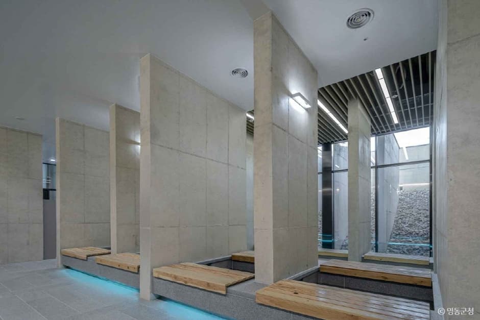 Rainbow Healing Center (레인보우 힐링센터)