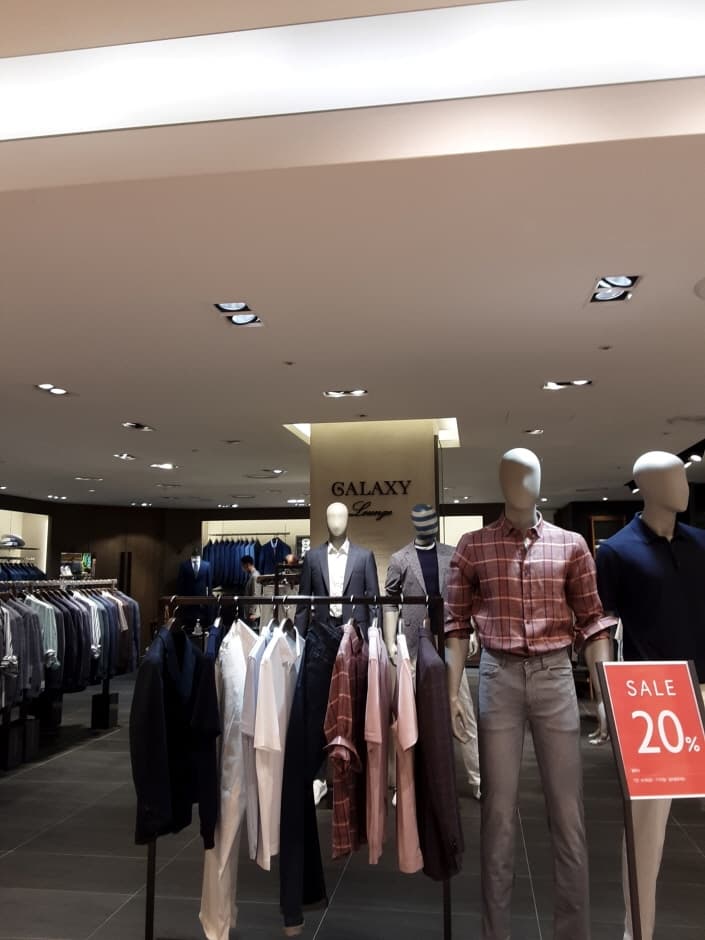 Galaxy - Lotte Main Branch [Tax Refund Shop] (갤럭시 롯데 본점)