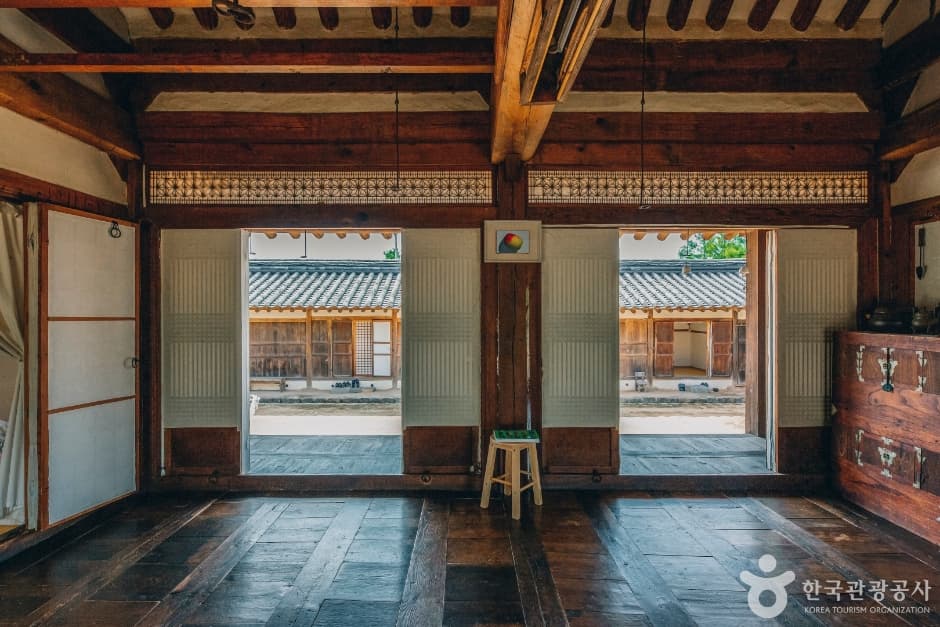 Suaedang (안동 수애당)