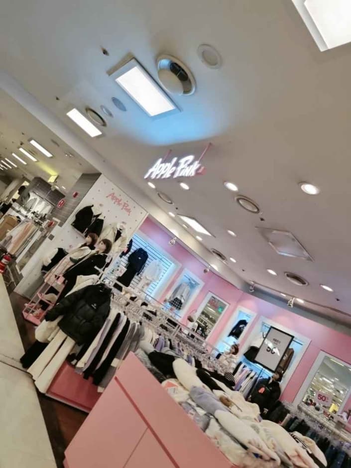 Apple Pink - Newcore Sanbon Branch [Tax Refund Shop] (애플핑크 뉴코아 산본점)