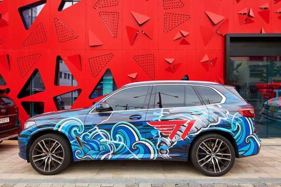 T1 (T1)