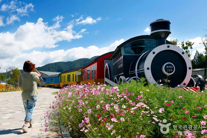 Seomjingang Train Village (섬진강기차마을)