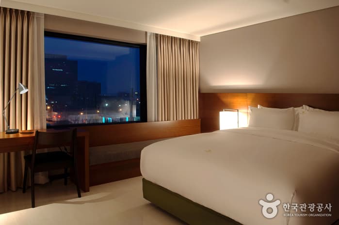 Top Cloud Hotel (탑클라우드호텔(광주점))