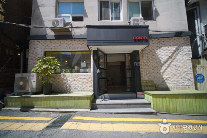 Myeongdong Guesthouse Como (명동게스트하우스 꼬모)