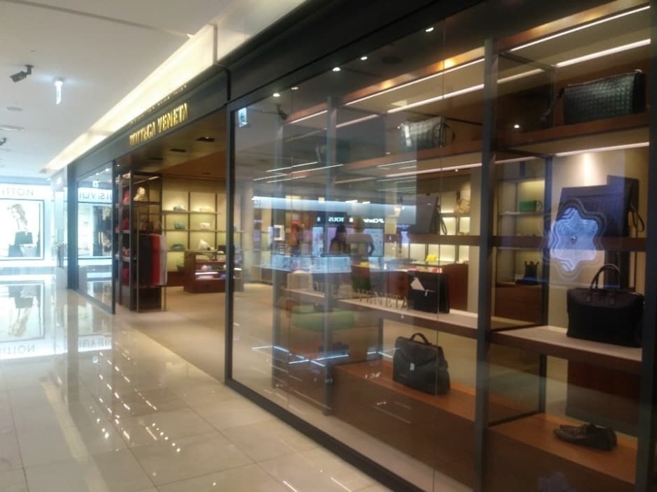 Bottega Veneta - Hyundai COEX Branch [Tax Refund Shop] (보테가베네타 현대 코엑스점)
