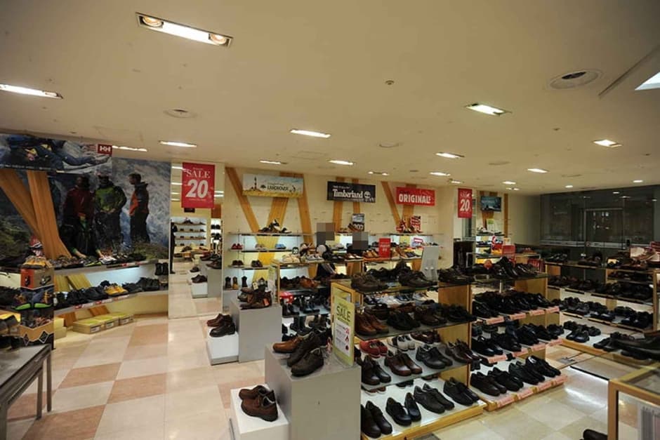 Kumkang Shoes - Lotte Pyeongchon Branch [Tax Refund Shop] (KK롯데평촌(금강 금강제화))