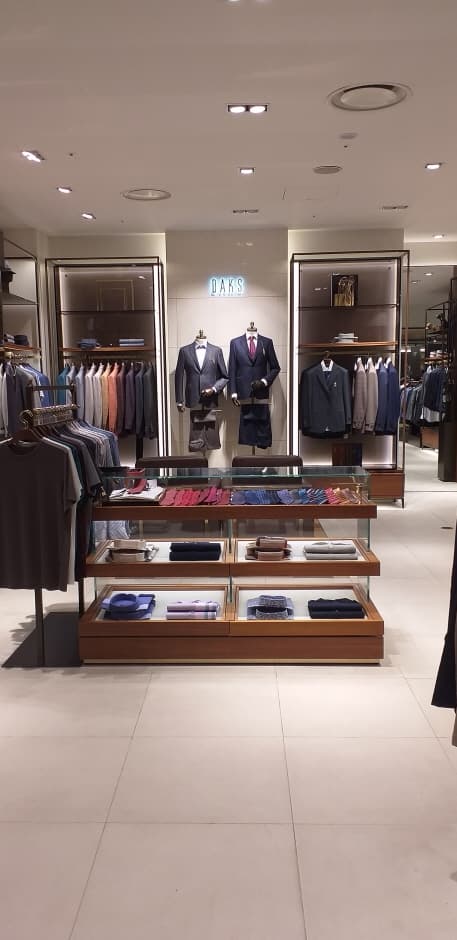 Lf Daks M - Shinsegae Gangnam Branch [Tax Refund Shop] (LF 닥스M 신세계강남)