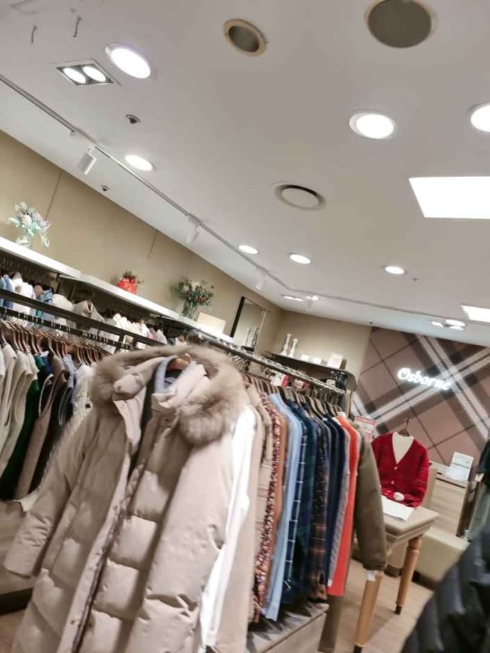 Osborne - 2001 Outlet Junggye Branch [Tax Refund Shop]  (오스본 2001아울렛 중계)