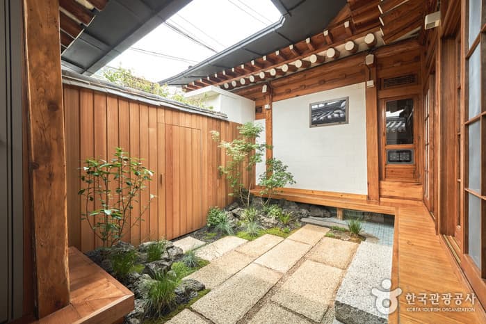 STAY dayoff (스테이 데이 오프)