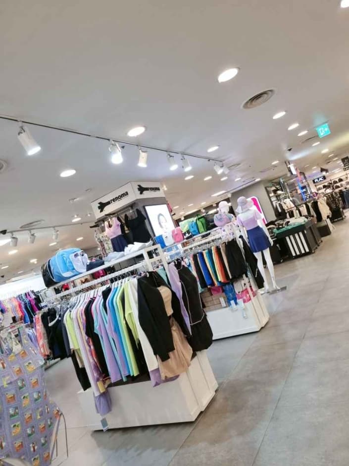 Renoma Swim - Newcore Pyeongchon Branch [Tax Refund Shop] (레노마수영복 뉴코아 평촌)