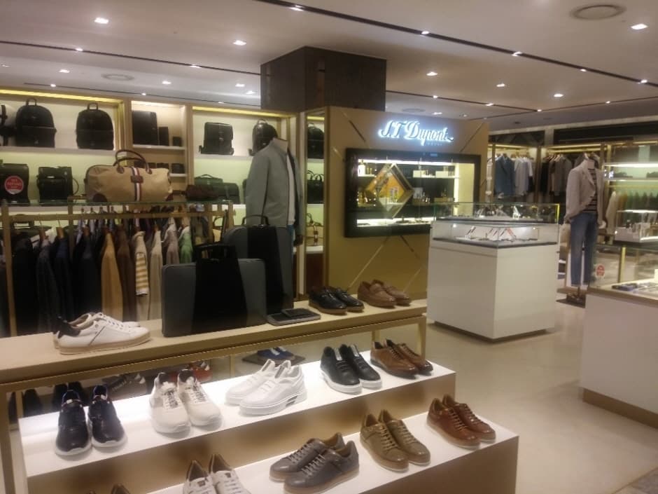 Duko S.T.Dupont - Hyundai Trade Center Branch [Tax Refund Shop] (듀코 현대(백)무역 듀퐁)