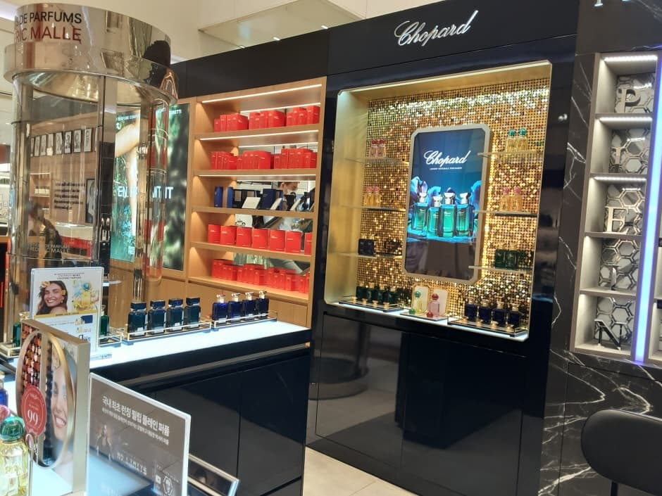 Chopard - Lotte Jamsil Branch [Tax Refund Shop] (쇼파드 롯데 잠실)