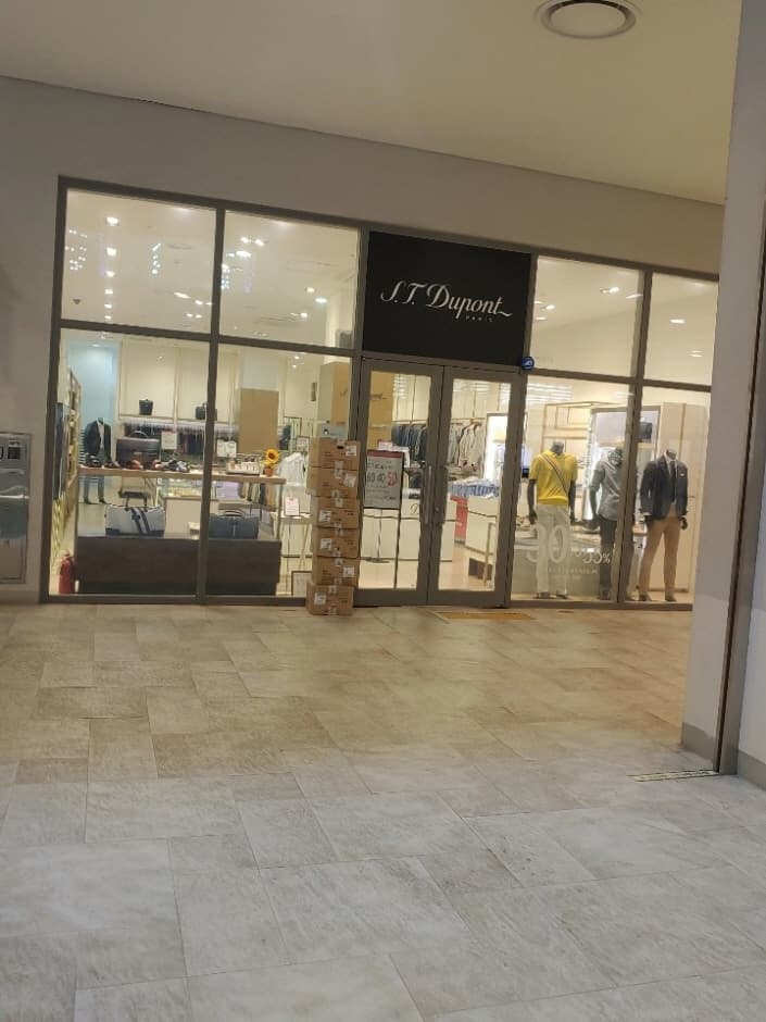 S.T.Dupont [Tax Refund Shop] (듀퐁)