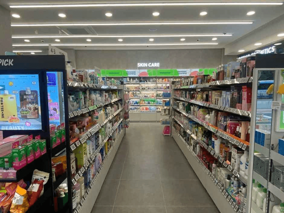 Olive Young - Jongno YBM Branch [Tax Refund Shop](올리브영 종로YBM점)