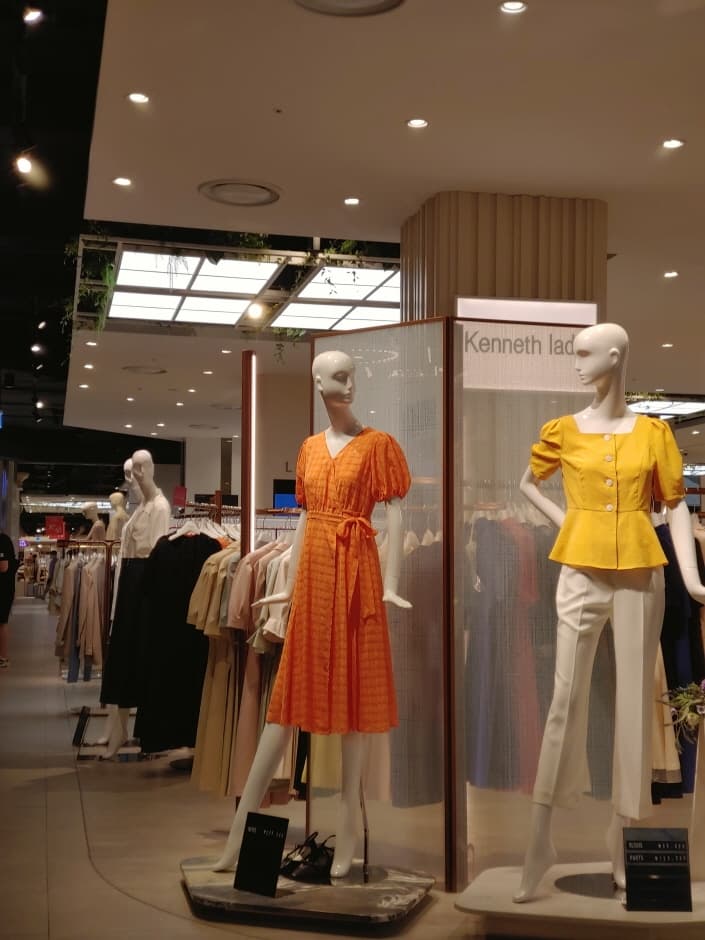 Kenneth Lady - Lotte Premium Outlets Giheung Branch [Tax Refund Shop](케네스레이디 롯데프리미엄아울렛 기흥점)