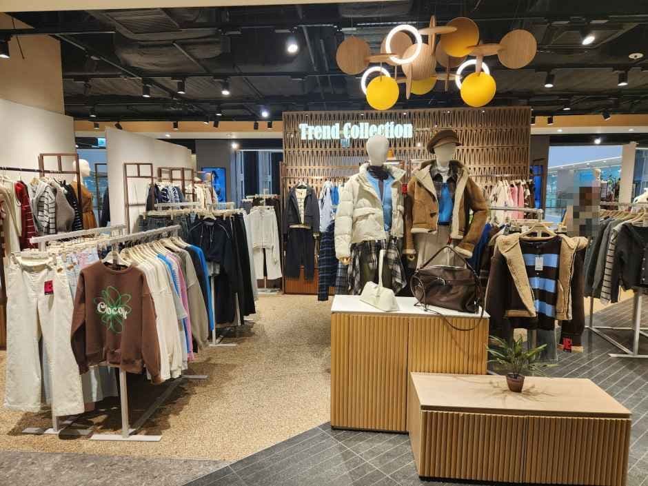 Trend Collection - NC Singuro Branch [Tax Refund Shop](트렌드컬렉션 NC 신구로점)