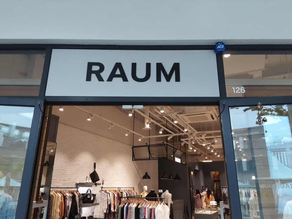 ISABEL MARANT Hyundai Premium Outlets  Gimpo Branch [Tax Refund Shop](이자벨마랑 현대프리미엄아울렛 김포점)