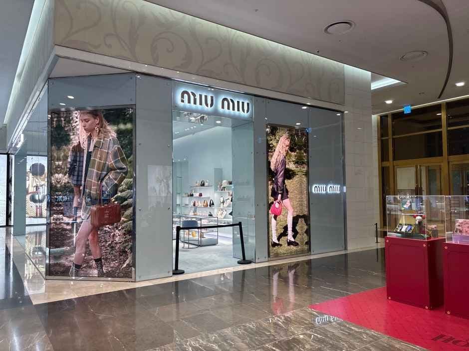 Miu Miu - Lotte Department Store Gwangbok Branch [Tax Refund Shop](미우미우 롯데백화점 광복점)