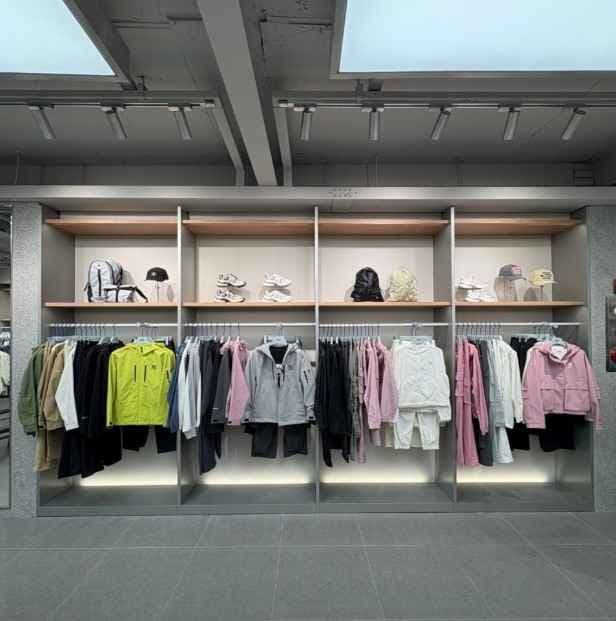 MLB - Chungjang-ro Branch [Tax Refund Shop] (엠엘비 충장로점)