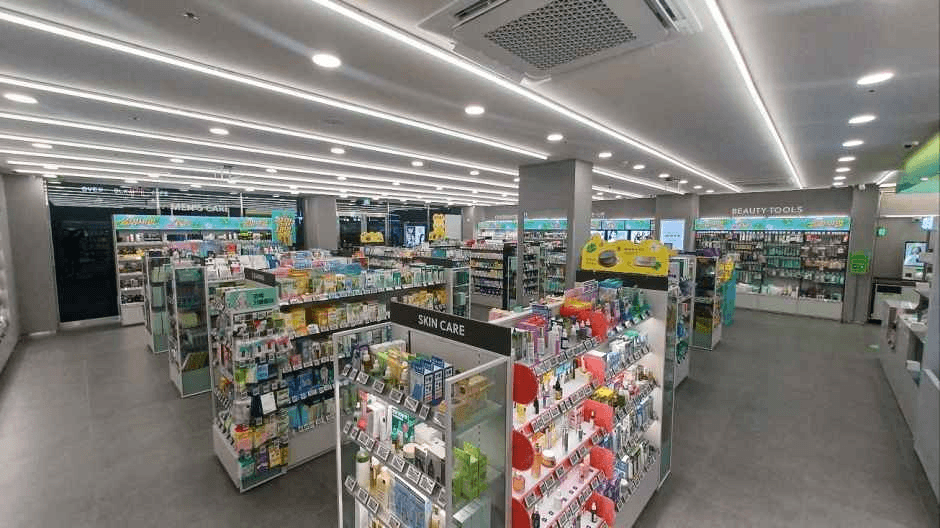 Olive Young Bangchuk Branch [Tax Refund Shop](올리브영 아산방축점)