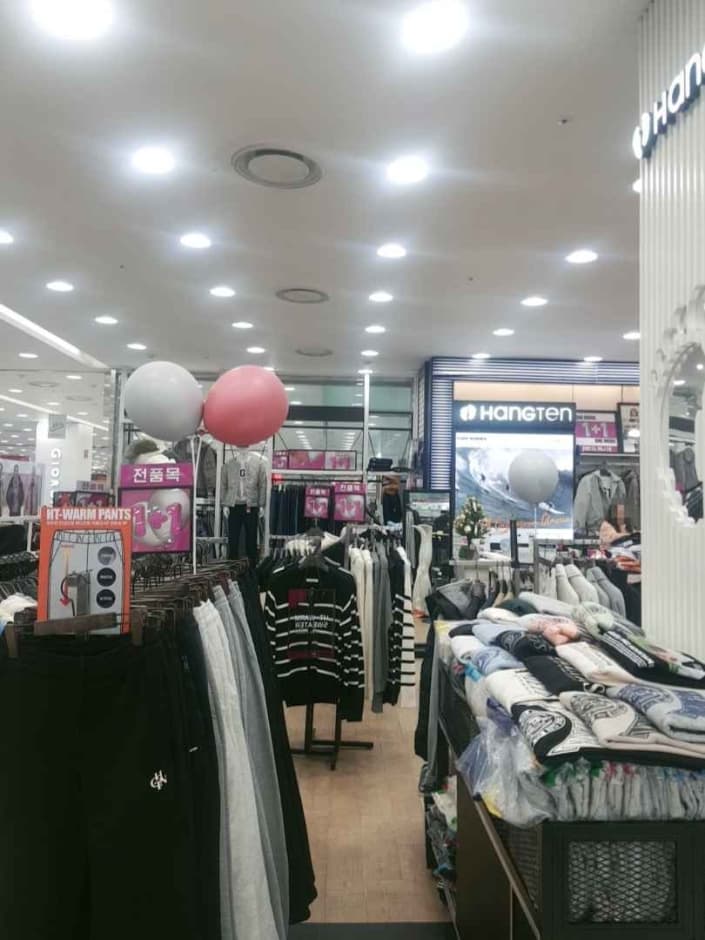 Hang Ten - MODA Outlet Incheon Branch [Tax Refund Shop]  (행텐 모다아울렛 인천점)(행텐 모다아울렛 인천점)