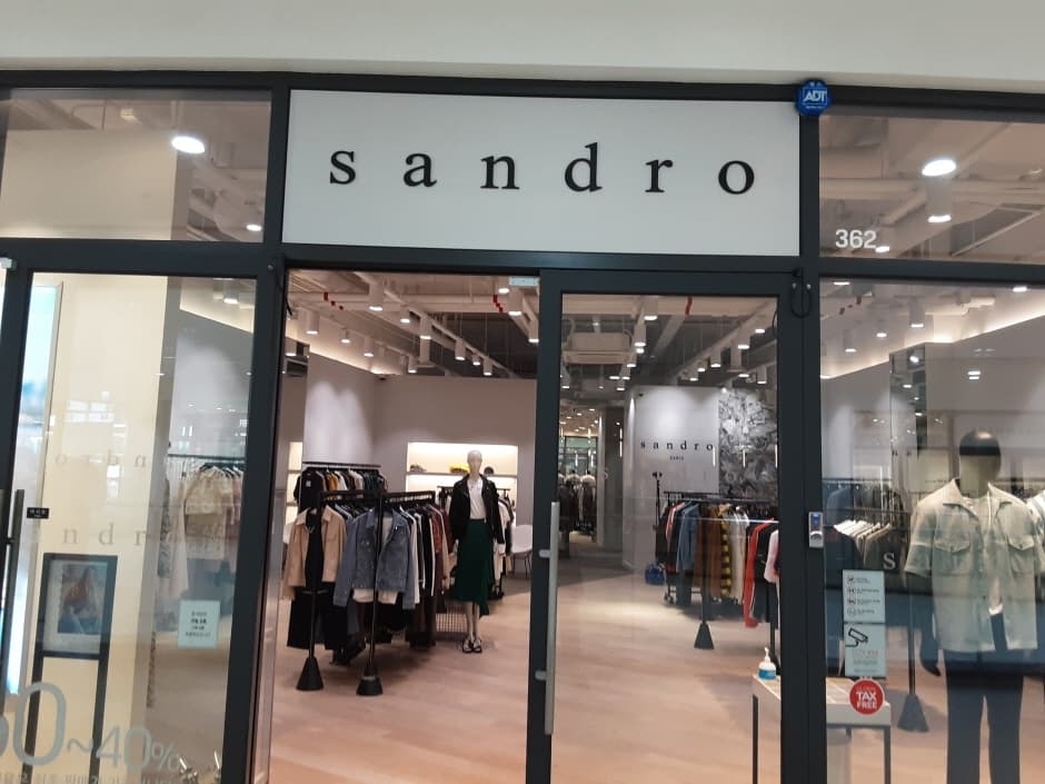 Sandro - Hyundai Premium Outlets Gimpo Branch [Tax Refund Shop](산드로 현대프리미엄아울렛 김포점)