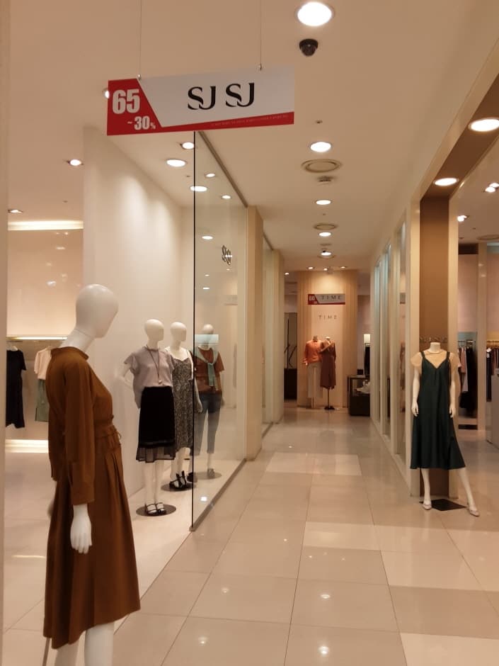 SJSJ - Hyundai Outlets Gasan Branch [Tax Refund Shop](SJSJ 현대아울렛 가산점)