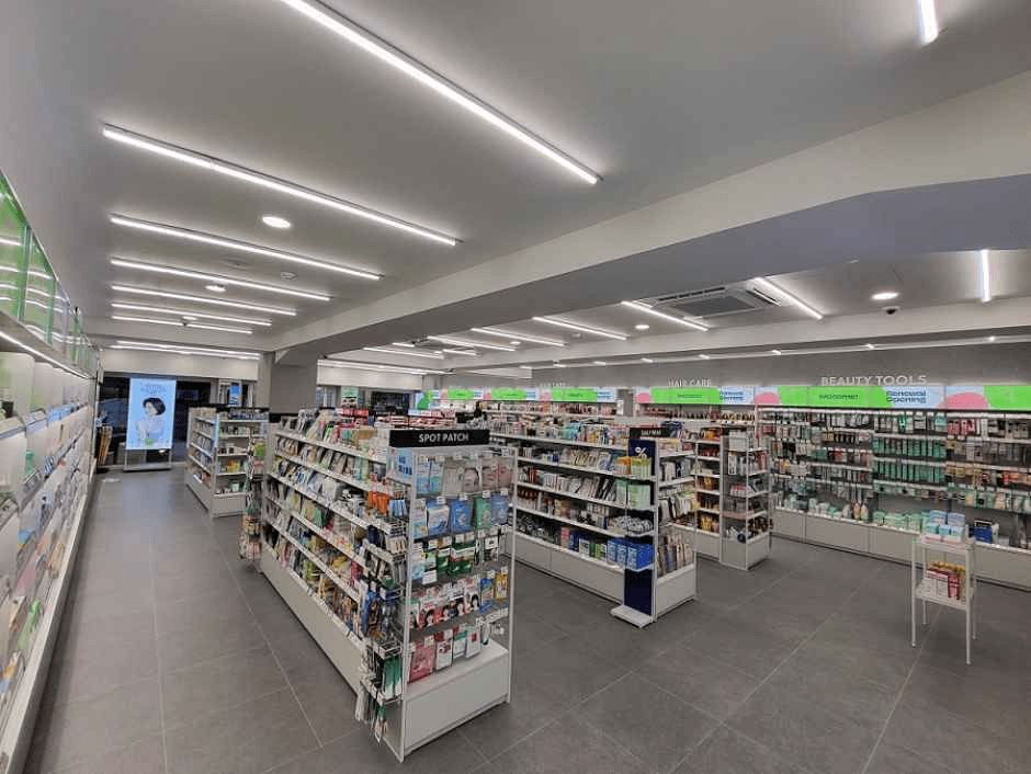 Olive Young - Kyungnam College of Information & Technology Branch [Tax Refund Shop](올리브영 경남정보대점)