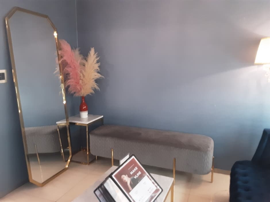 Apgujeong Toxnfill [Tax Refund Shop](압구정톡스앤필의원)