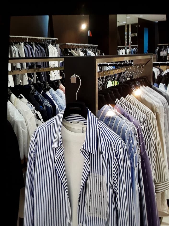 System - Hyundai Outlets Gasan Branch [Tax Refund Shop](시스템 현대아울렛 가산점)