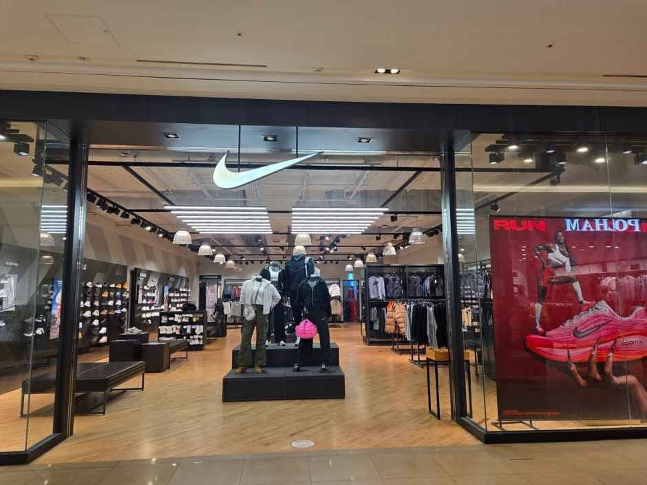 Nike - Starfield City Wirye Branch [Tax Refund Shop](나이키 스타필드 시티 위례점)